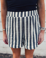 Load image into Gallery viewer, Z SUPPLY: CABANA STRIPE SHORT - BLACK
