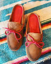 Load image into Gallery viewer, FREE PEOPLE: SEAS THE DAY MULE - LUGGAGE SUEDE