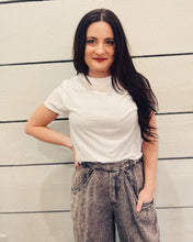 Load image into Gallery viewer, FREE PEOPLE: THE PERFECT TEE - WHITE
