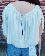 Load image into Gallery viewer, FREE PEOPLE: DOUBLE TAKE TOP - IVORY
