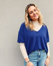 Load image into Gallery viewer, FREE PEOPLE: NINA V-NECK TEE - NAVY
