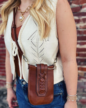 Load image into Gallery viewer, HOBO: EXPEDITON PHONE CROSSBODY - PECAN RIDGE
