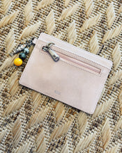 Load image into Gallery viewer, HOBO: EURO SLIDE CARD CASE - BLOSSOM
