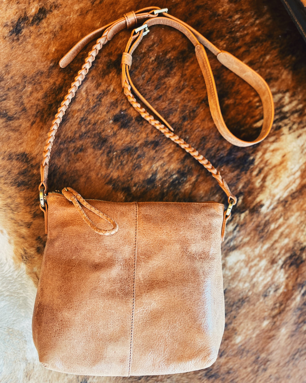 HOBO: LASSO CROSSBODY - WHISKEY
