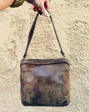 Load image into Gallery viewer, HOBO: STARR CONVERTIBLE SHOULDER BAG - MOCHA
