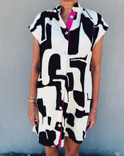 Load image into Gallery viewer, BUTTON UP PRINT DRESS - BLACK/WHITE
