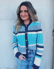 Load image into Gallery viewer, STEVE MADDEN: EVIEE CARDIGAN - BULE MULTI
