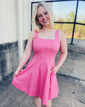 Load image into Gallery viewer, STEVE MADDEN: RANIA DRESS - PERSIMMON PINK
