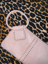 Load image into Gallery viewer, HOBO: SABLE WRISTLET - BLOSSOM

