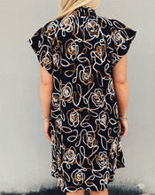 Load image into Gallery viewer, FUNKY FLORAL DRESS - BLACK
