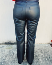 Load image into Gallery viewer, DAZE: HIGH RISE VINTAGE STRAIGHT - CINEMATIC
