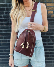 Load image into Gallery viewer, HOBO: FERN SLING - COCOA BEAN
