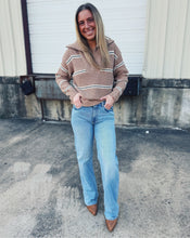 Load image into Gallery viewer, SADIE &amp; SAGE: WARM CHAI QUARTER ZIP SWEATER - TAUPE
