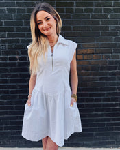 Load image into Gallery viewer, STEVE MADDEN: GRACYN DRESS - WHITE
