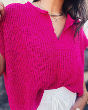 Load image into Gallery viewer, COLOR PUNCH KNIT VEST - MAGENTA
