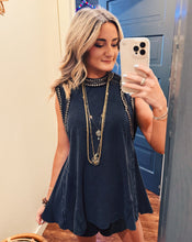 Load image into Gallery viewer, FREE PEOPLE: RIA TANK - BLACK (S)
