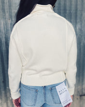 Load image into Gallery viewer, DELUC: MONDARA TURTLENECK SWEATER - ECRU
