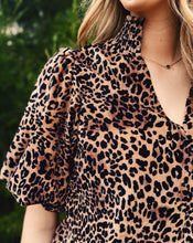Load image into Gallery viewer, JUNGLE LEOPARD PRINT TOP - BROWN

