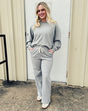 Load image into Gallery viewer, Z SUPPLY: HUNTINGTON FRENCH TERRY PANT - HEATHER GREY
