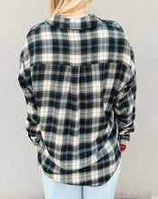 Load image into Gallery viewer, Z SUPPLY: RIVER PLAID BUTTON UP - GARLAND GREEN

