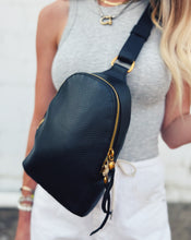 Load image into Gallery viewer, HOBO: FERN SLING - BLACK
