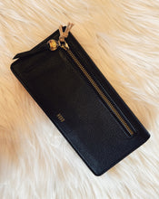 Load image into Gallery viewer, HOBO: HUTTON LARGE WALLET - BLACK
