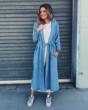 Load image into Gallery viewer, SADIE &amp; SAGE: IT'S POURING DUSTER - LIGHT CHAMBRAY
