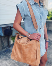 Load image into Gallery viewer, HOBO: SHEILA LARGE SATCHEL - WHISKEY
