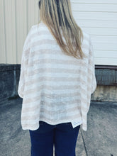 Load image into Gallery viewer, SADIE &amp; SAGE: BILLIE DOLMAN SLEEVE TOP - CREAM/TAUPE
