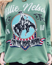 Load image into Gallery viewer, DAYDREAMER: RAGLAN THERMAL - WILLIE NELSON 1980
