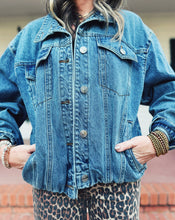 Load image into Gallery viewer, STEVE MADDEN: ALLYSON JACKET - BLUE
