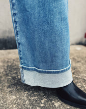 Load image into Gallery viewer, DAZE: FAR OUT WIDE LEG - BIG BREAK
