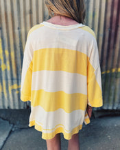 Load image into Gallery viewer, FREE PEOPLE: WONDERFUL TEE - YELLOW COMBO
