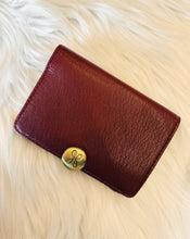 Load image into Gallery viewer, HOBO: HUTTON SMALL WALLET - RED DAHLIA

