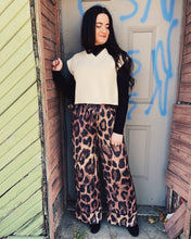 Load image into Gallery viewer, FREE PEOPLE: ALL OUT SATIN PANT - COFFEE COMBO
