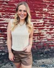 Load image into Gallery viewer, SADIE &amp; SAGE: WARM GESTURE SWEATER VEST - CREAM
