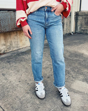 Load image into Gallery viewer, DAZE: REBEL MID RISE ANKLE SLIM STRAIGHT - REAL DEAL
