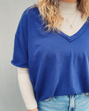 Load image into Gallery viewer, FREE PEOPLE: NINA V-NECK TEE - NAVY
