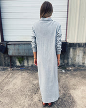 Load image into Gallery viewer, Z SUPPLY: ASPEN MAXI SWEATSHIRT DRESS - CLASSIC HEATHER GREY
