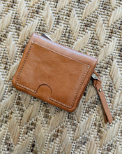 Load image into Gallery viewer, HOBO: LUMEN MINI WALLET - HARVEST WHEAT

