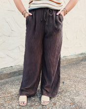 Load image into Gallery viewer, SADIE &amp; SAGE: SEPIA SKY PANTS - BRONZE OLIVE
