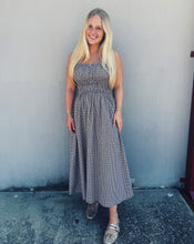 Load image into Gallery viewer, GINGHAM MIDI DRESS - CHOCOLATE
