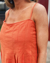 Load image into Gallery viewer, SADIE &amp; SAGE: GOOD DAY PLEATED MIDI DRESS - ORANGE
