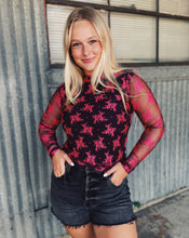 Load image into Gallery viewer, FREE PEOPLE: TWO TONE LADY LUXE TOP - ZINFANDEL COMBO
