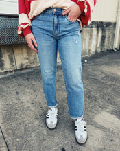 Load image into Gallery viewer, DAZE: REBEL MID RISE ANKLE SLIM STRAIGHT - REAL DEAL
