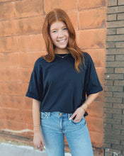 Load image into Gallery viewer, FREE PEOPLE: PERFECT OVERSIZED TEE - BLACK

