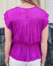 Load image into Gallery viewer, STEVE MADDEN: CORRINE TOP - RADIANT ORCHID
