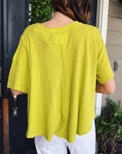Load image into Gallery viewer, FREE PEOPLE: ELSIE SWING TEE - WARM OLIVE
