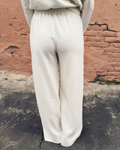 Load image into Gallery viewer, Z SUPPLY: DOWNTOWN WIDE LEG SWEATPANT - CLOUD
