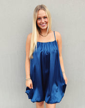 Load image into Gallery viewer, MIDNIGHT BUBBLE DRESS - NAVY
